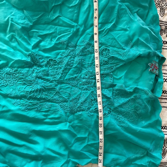 Johnny was Turquoise Tunic - Picture 8 of 9